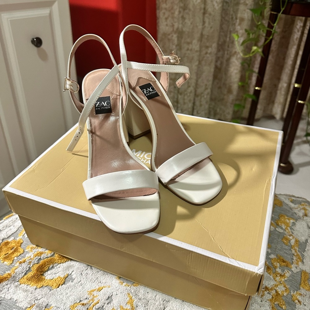 Zac Posen Cream White Sandals size 8